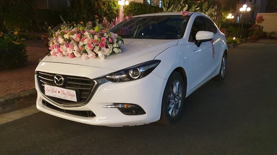 Cho thuê xe cưới Mazda - xe mới, giá tốt