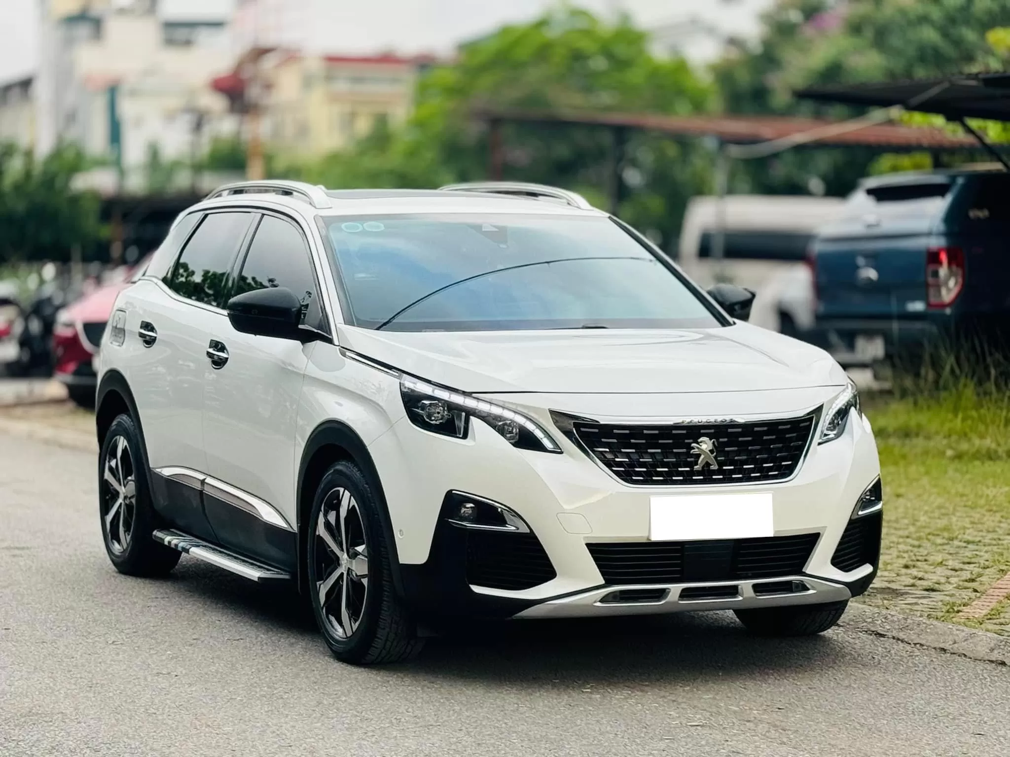 Dịch vụ cho thuê xe 7 chỗ - Peugeot 5008